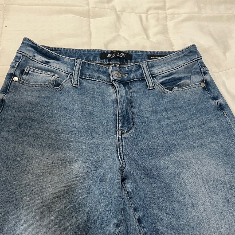 Judy Blue Light Wash Boyfriend Jeans